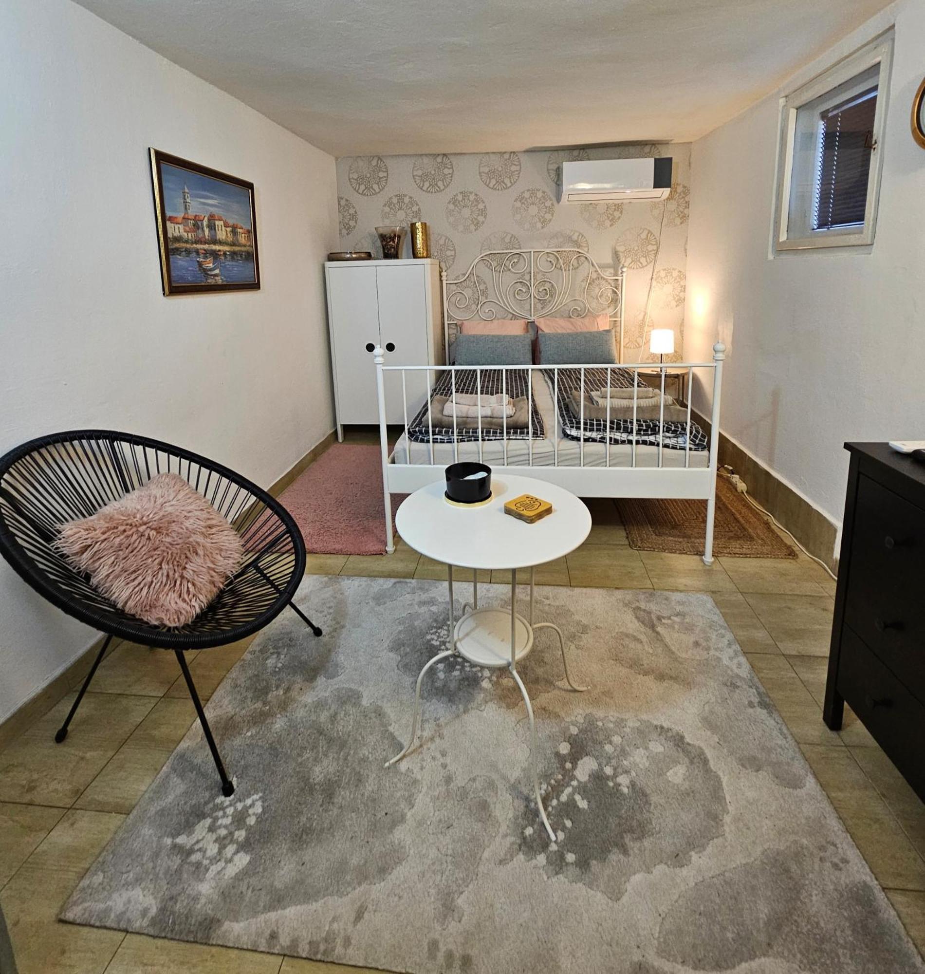 Apartman Podrumce,Netflix, Besplatan Parking 스메데레보 외부 사진